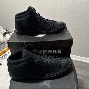 Men’s Black Converse 11.5